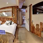 Les Cimes Hotel 2*